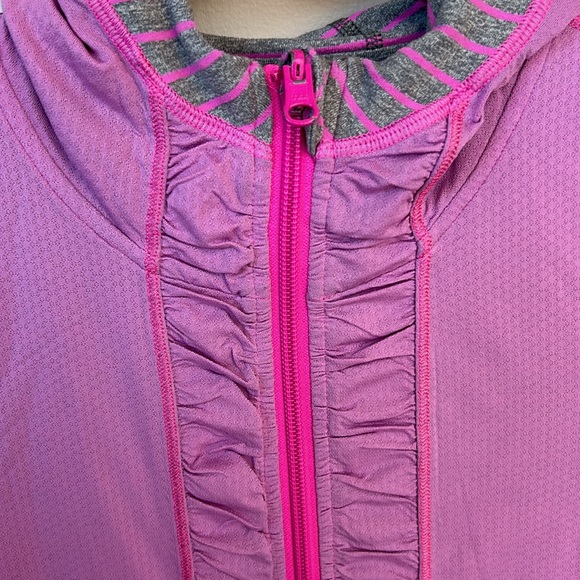 Ivivva by lululemon reversible jacket with hood size 14 pink and grey - Picture 7 of 8